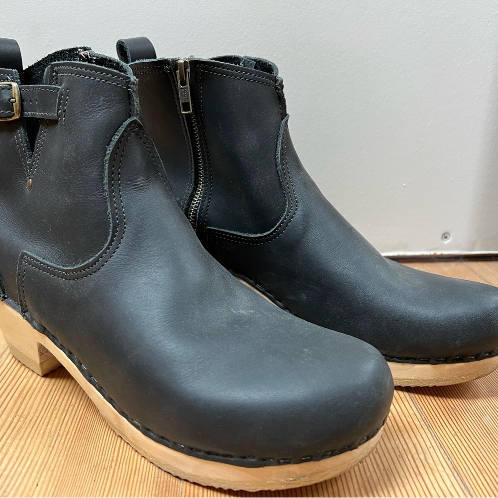 No.6 boots worn a few times size 42